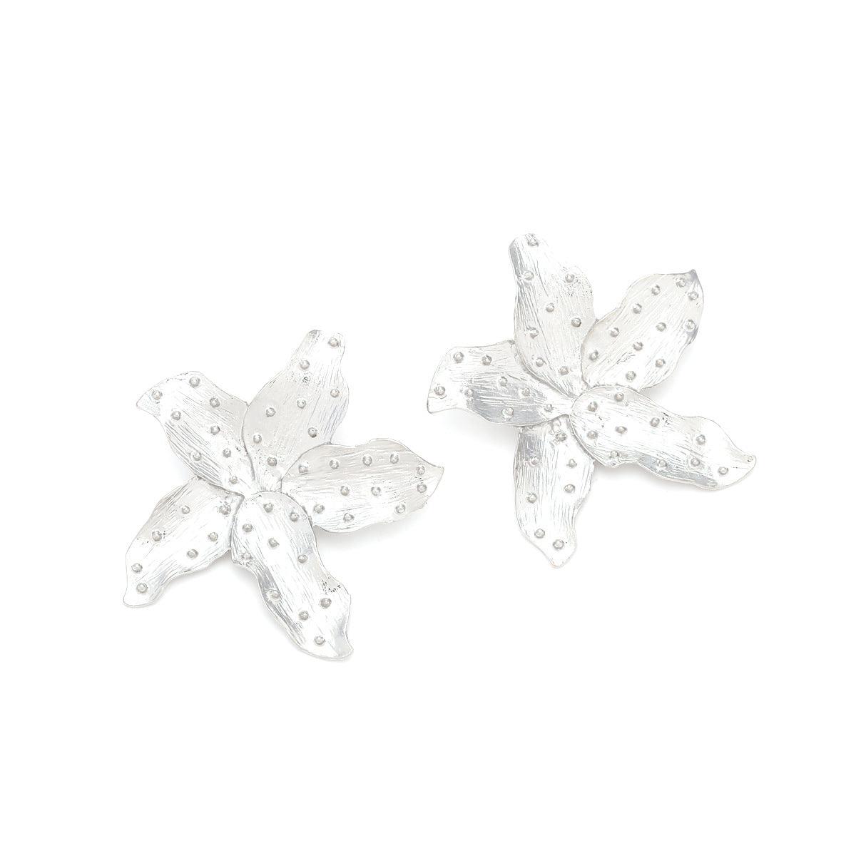 Alloy Fashion Retro Idyllic Style Flower Earrings - MODE BY OH