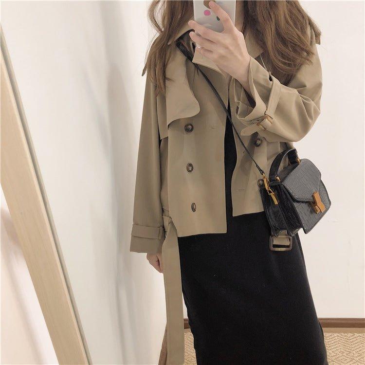 Women's short trench coat | MODE BY OH